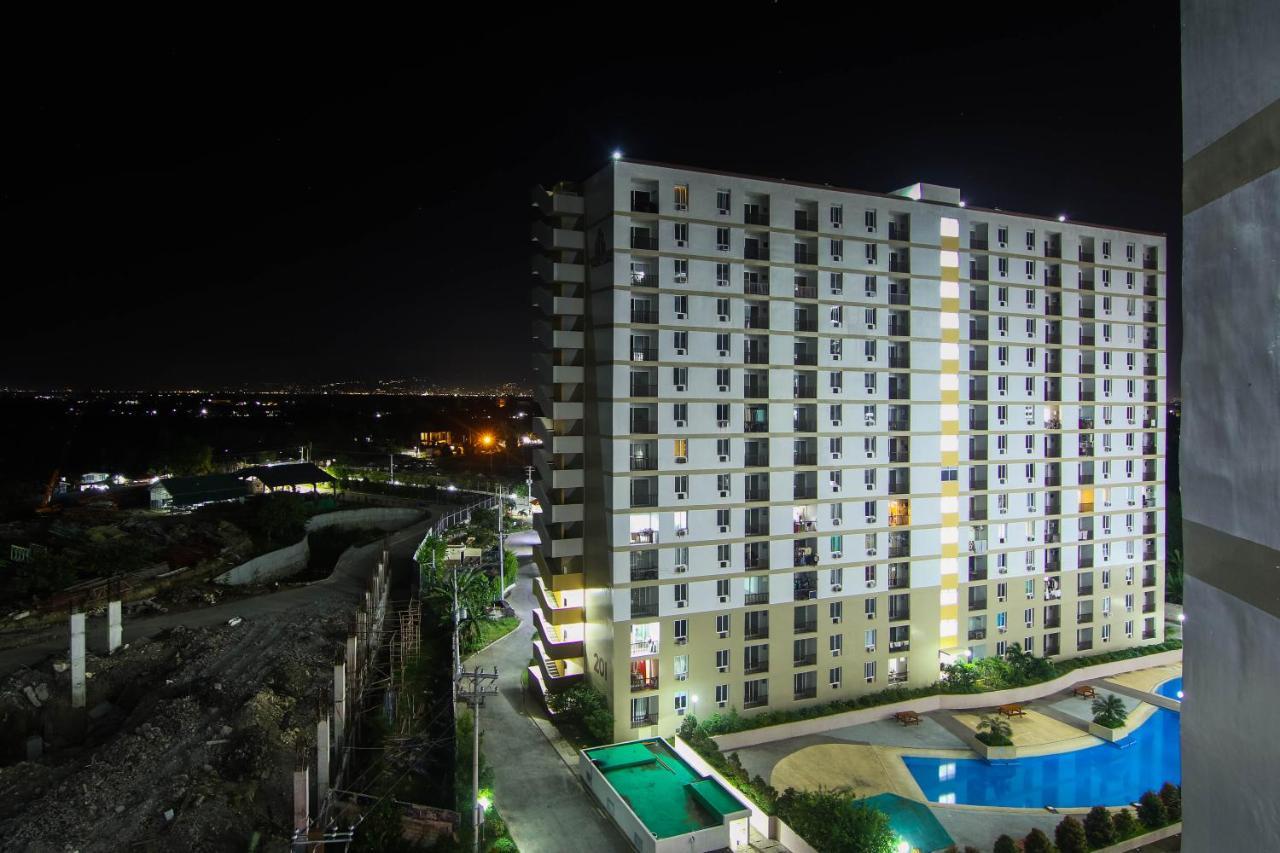 Mak'Z Condo Place Lapu-Lapu City Exterior foto
